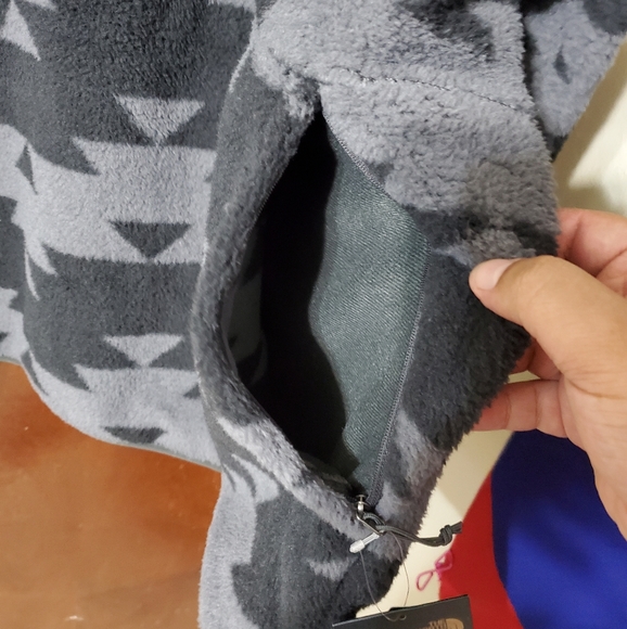 North face fleece - Picture 4 of 7